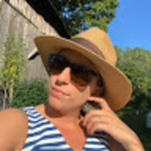 Meet your Posher, Andrea